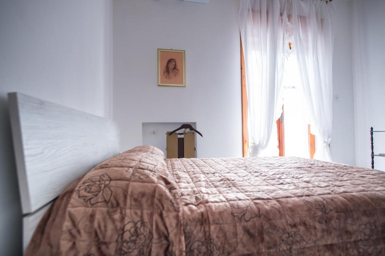 La Casa Gialla Vietri Zewnętrze zdjęcie